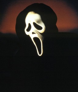 Maske aus der Horrorfilm-Serie „Scream“ (1996, 1997, 2000)